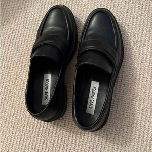 Steve Madden Women’s Black Loafers